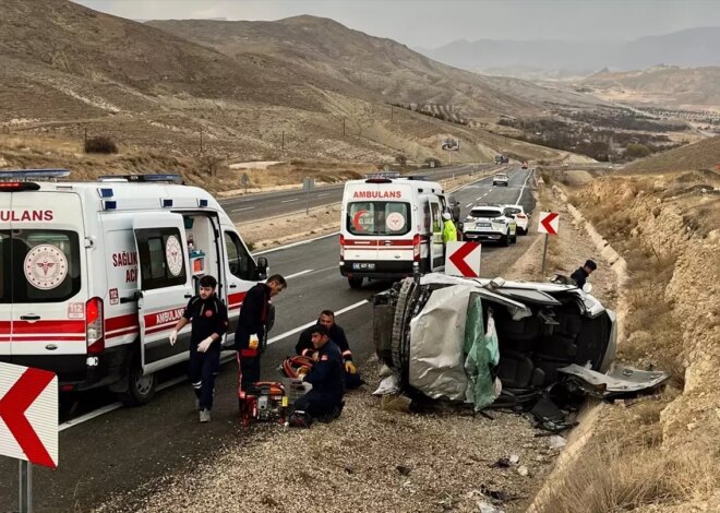 Malatya’da Araç Devrildi: 5 Yaralı